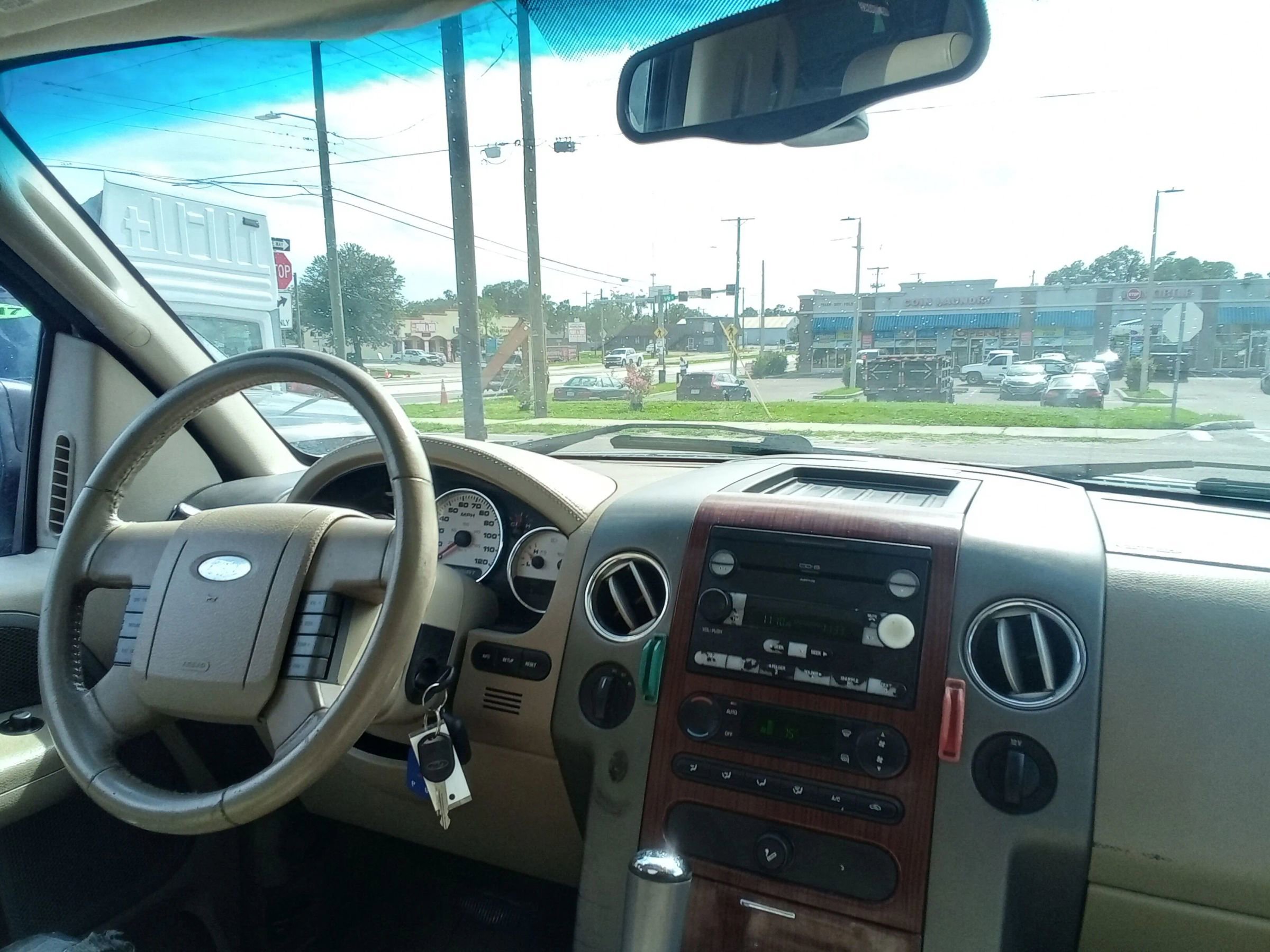 Used 2005 Ford F150 FX4 image 13