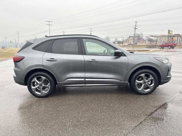 Certified 2024 Ford Escape ST-Line image 4