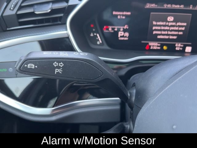 Used 2024 Audi Q3 2.0T Premium Plus image 17