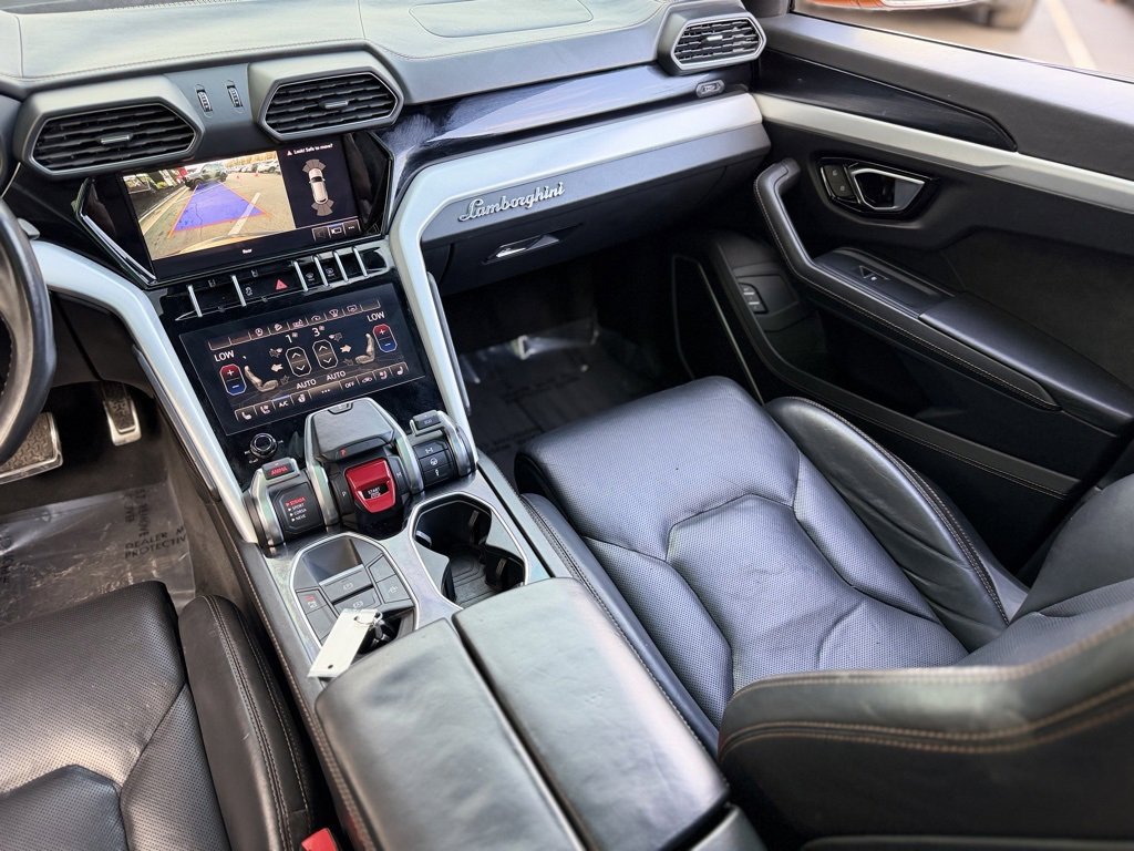 Used 2021 Lamborghini Urus image 43