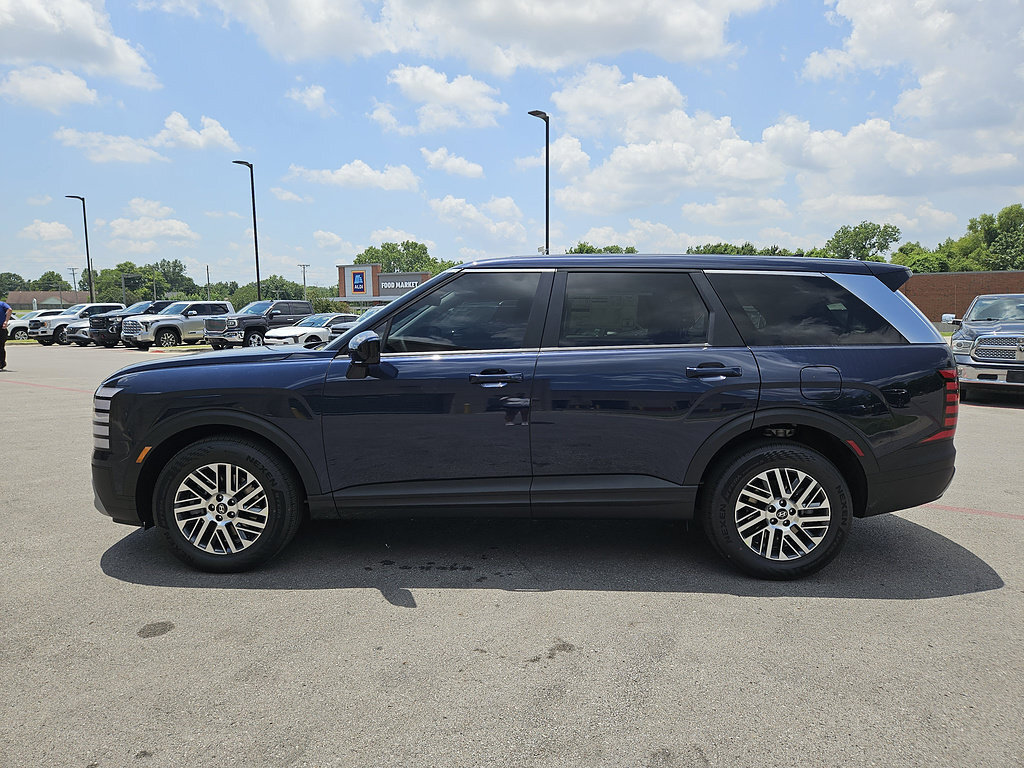 New 2026 Hyundai Palisade SE FWD image 3