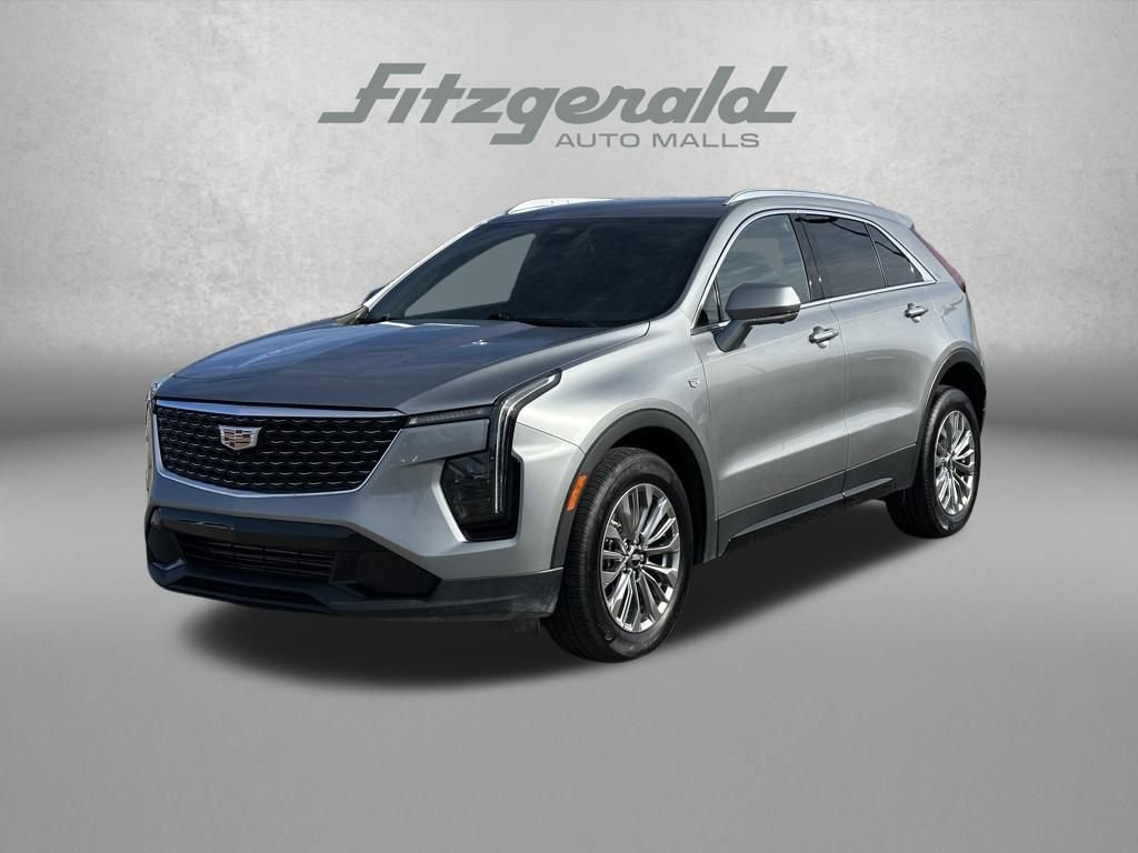 Certified 2025 Cadillac XT4 Premium Luxury image 2