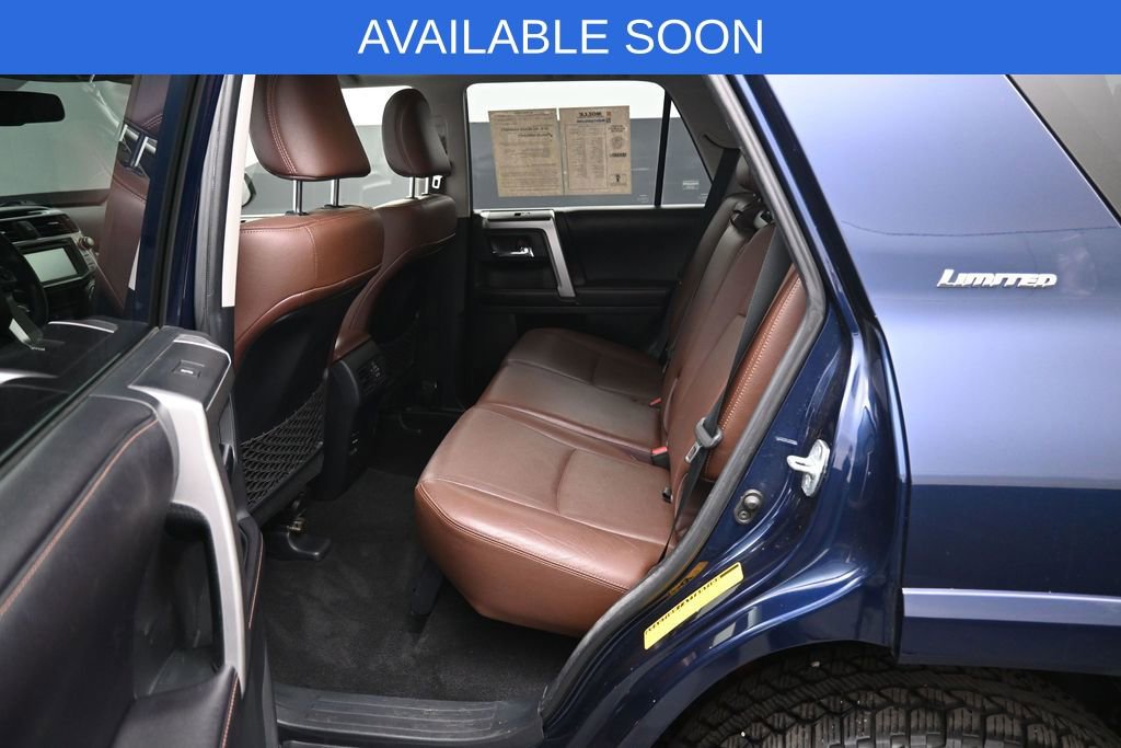 Used 2016 Toyota 4Runner Limited AWD/4WD image 30