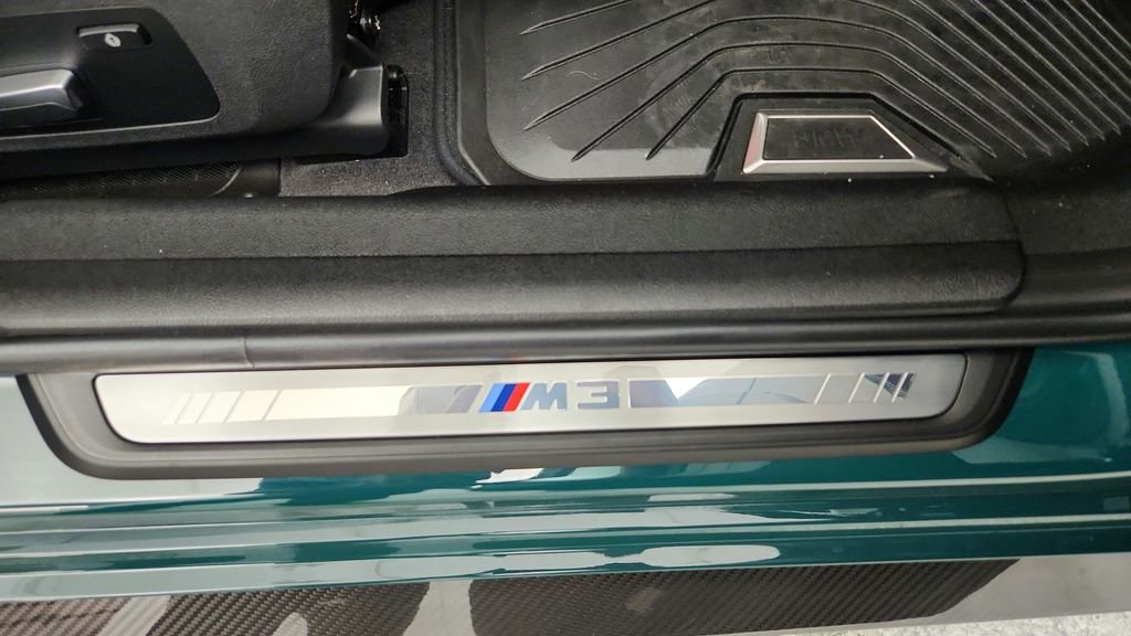 Used 2023 BMW M3 Competition w/ M Carbon Exterior Package image 51