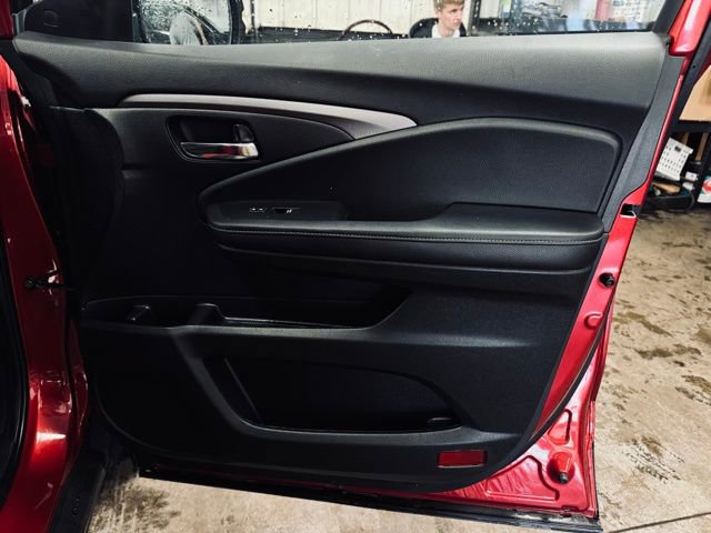 Used 2023 Honda Ridgeline RTL image 14