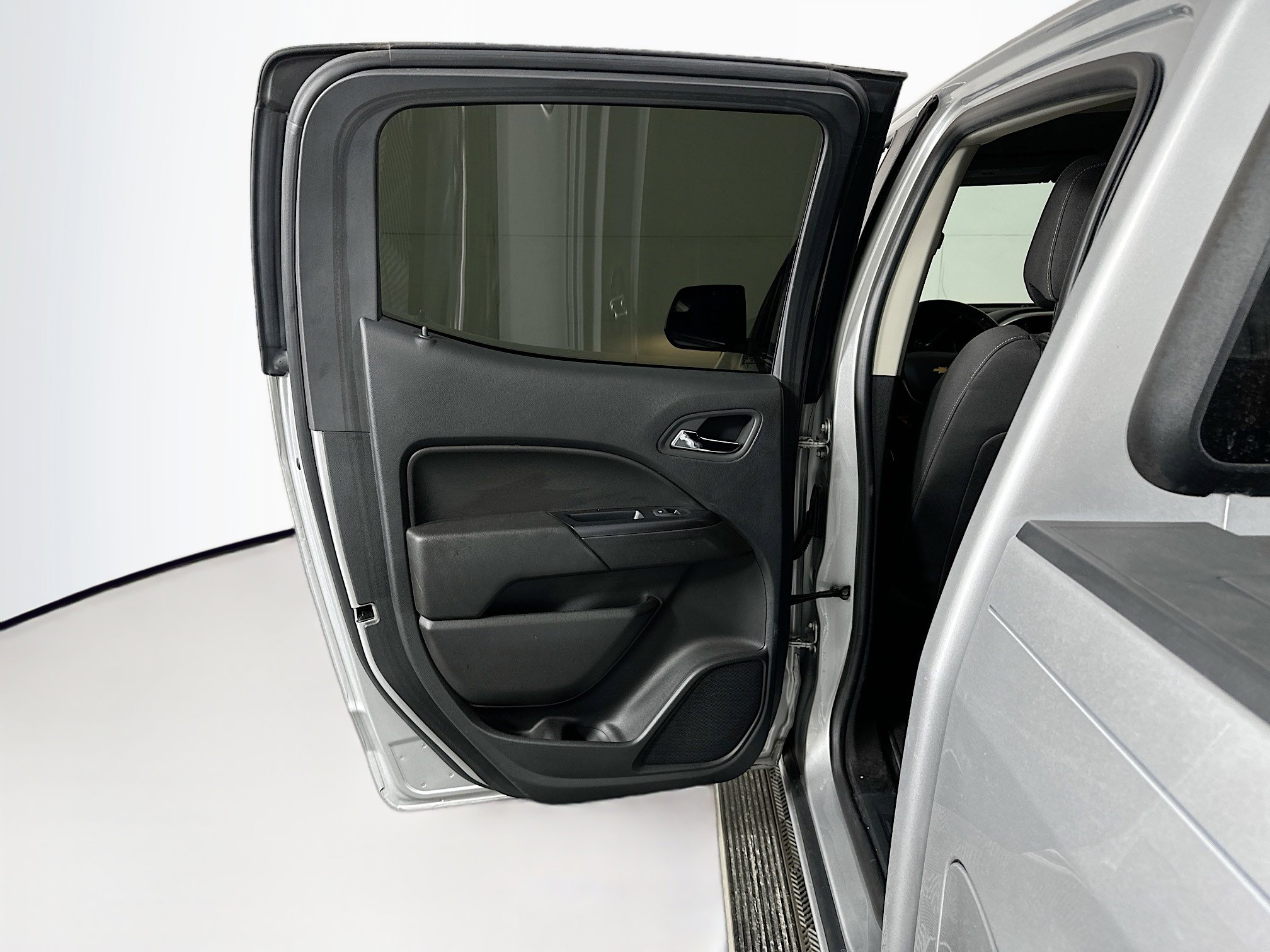 Used 2020 Chevrolet Colorado LT w/ LT Convenience Package image 24