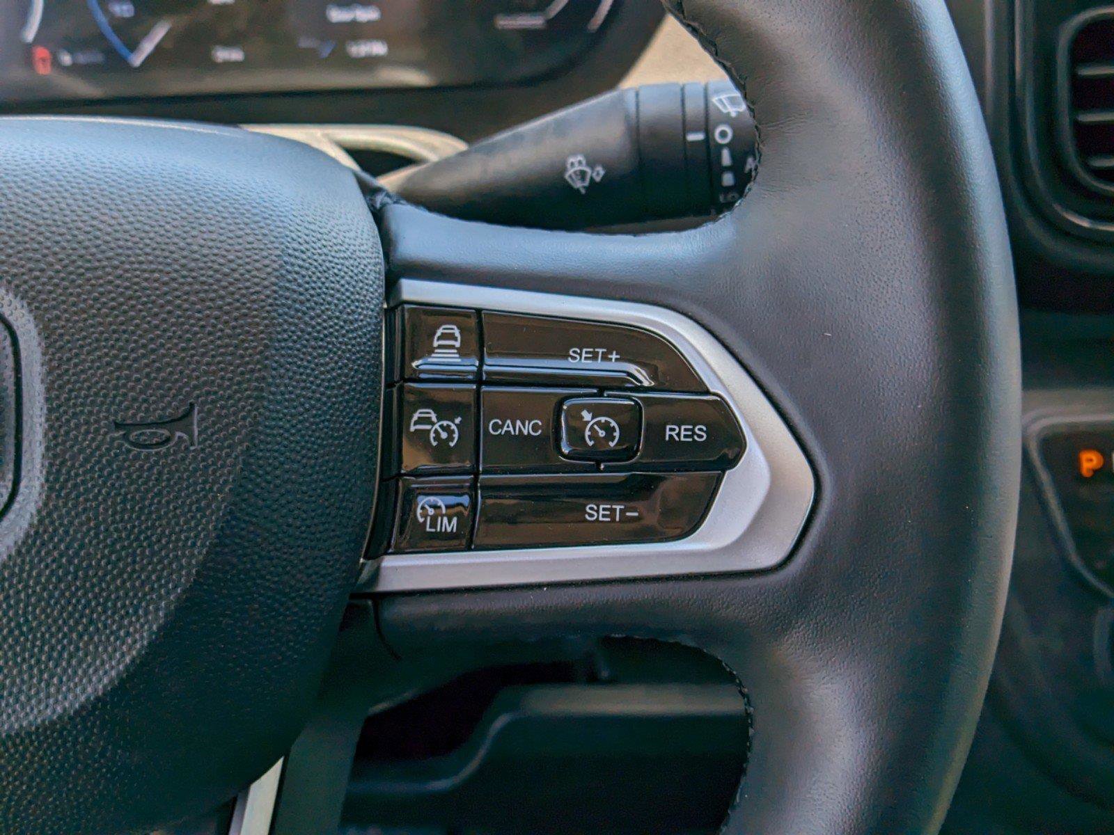 New 2024 RAM ProMaster 3500 w/ Delivery Van Package image 18