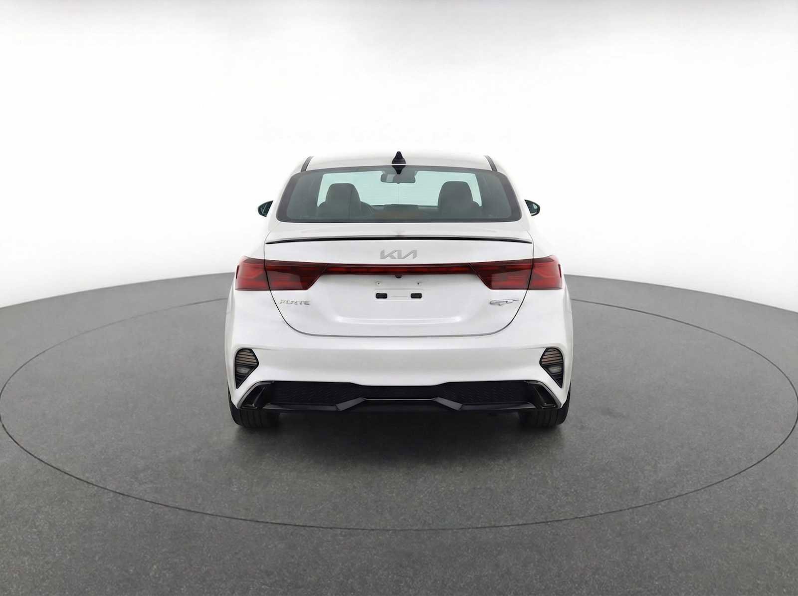 Used 2023 Kia Forte GT-Line w/ GT-Line Premium Package image 10