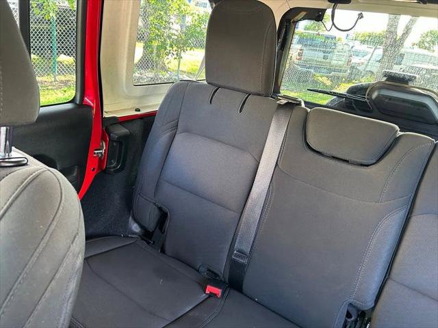 Certified 2022 Jeep Wrangler Unlimited Sport AWD/4WD image 13