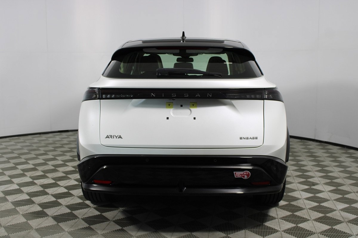 Used 2023 Nissan Ariya FWD image 29