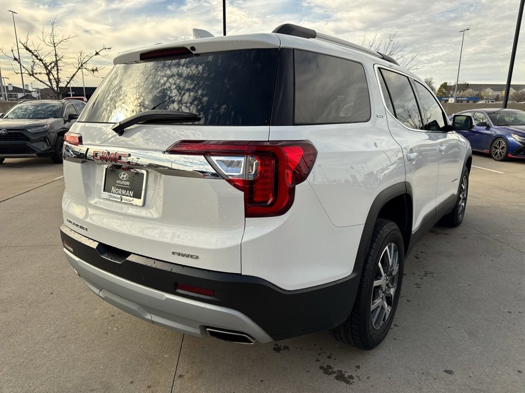 Used 2023 GMC Acadia SLT image 4