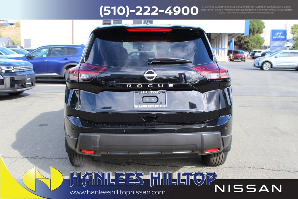 New 2026 Nissan Rogue S image 8