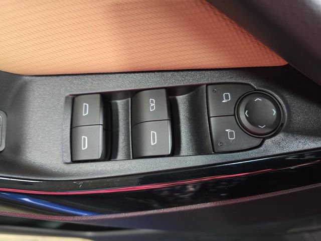 New 2026 Chevrolet Equinox ACTIV w/ Convenience Package III image 31