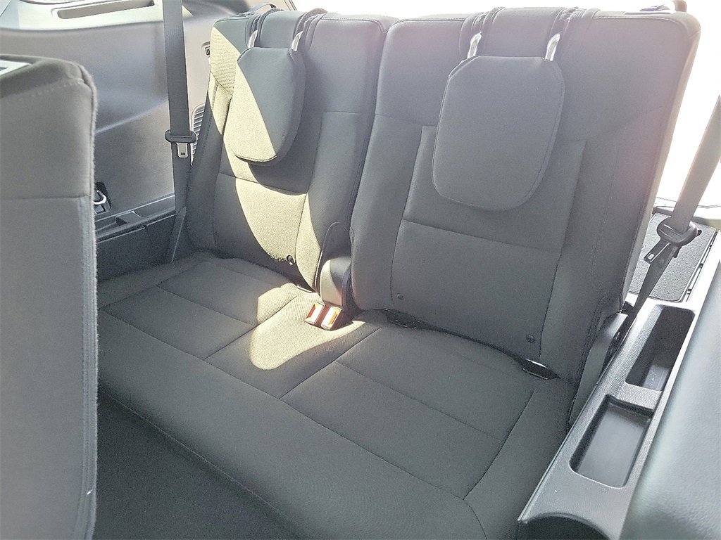 Used 2023 Ford Explorer XLT image 22