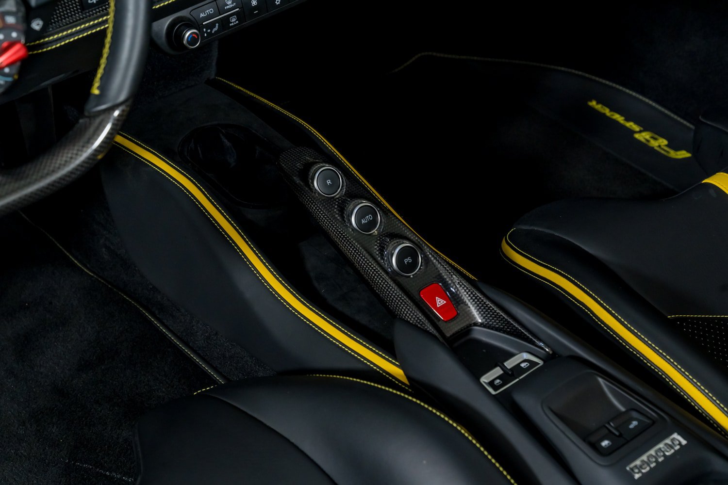 Used 2022 Ferrari F8 Tributo RWD image 29