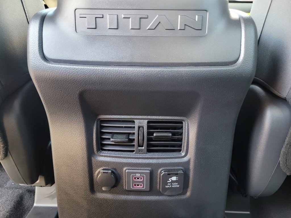 Used 2024 Nissan Titan SV w/ SV Bronze Edition Package image 18