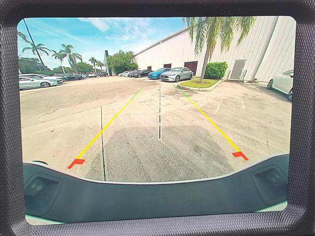 Used 2021 Jeep Gladiator Overland AWD/4WD image 14