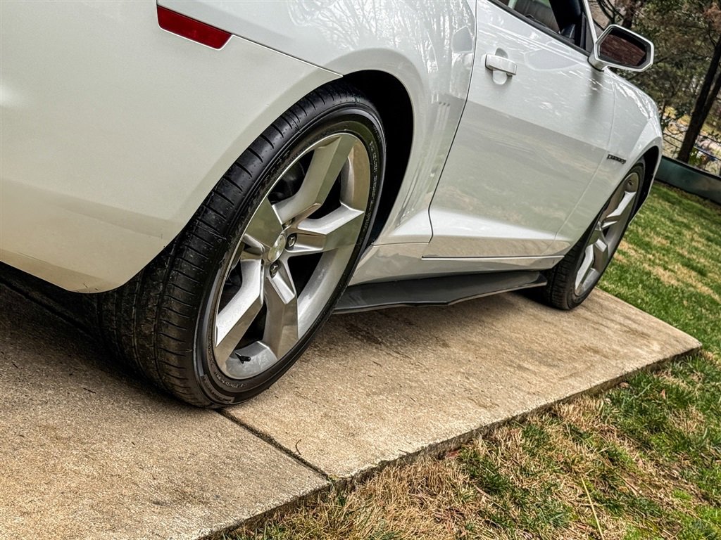 Used 2010 Chevrolet Camaro SS w/ RS Package RWD image 35