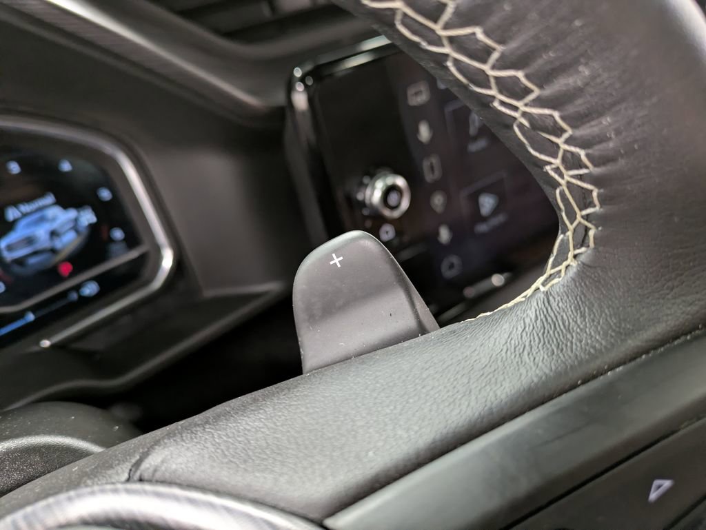 Used 2025 GMC Sierra 1500 Denali Ultimate image 18