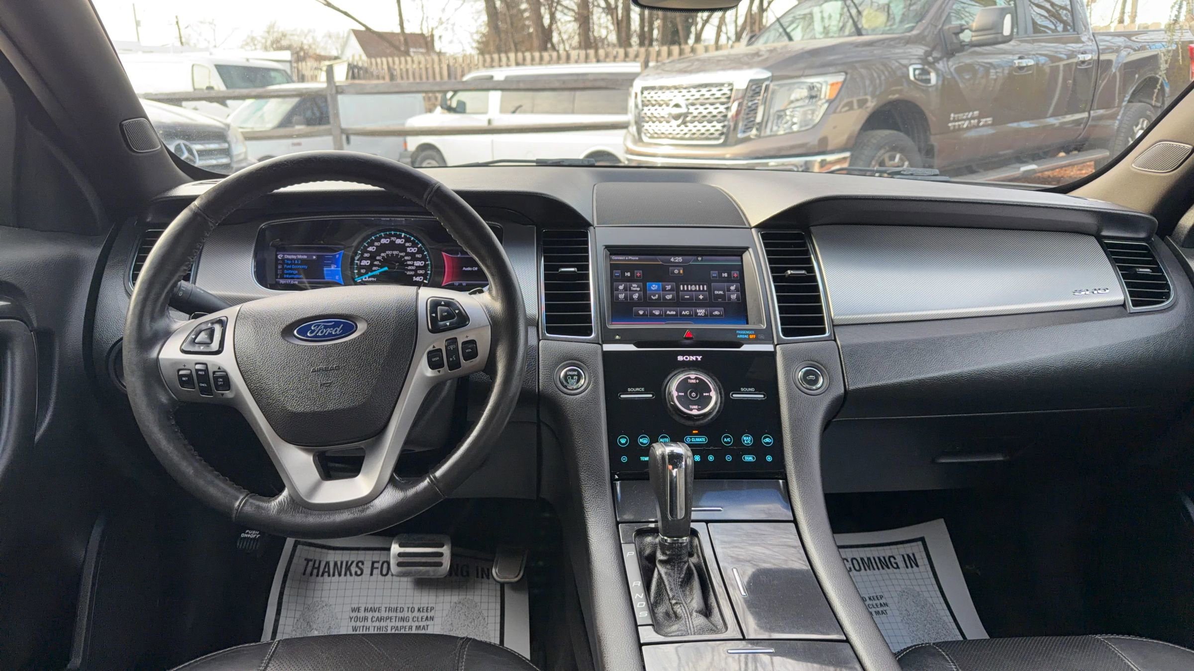 Used 2013 Ford Taurus SHO image 10