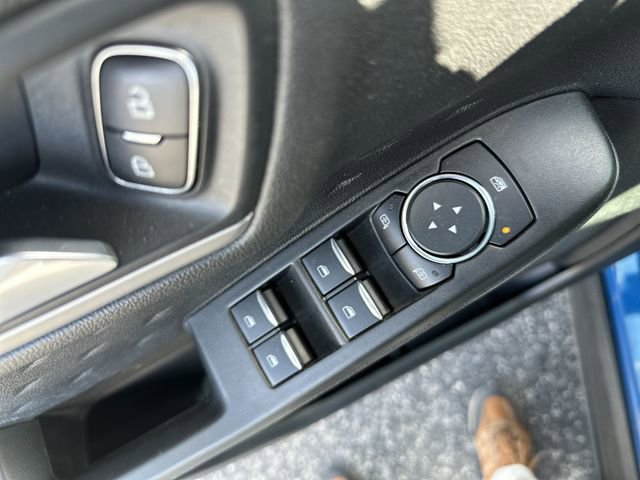Used 2020 Ford Escape SE AWD/4WD image 17