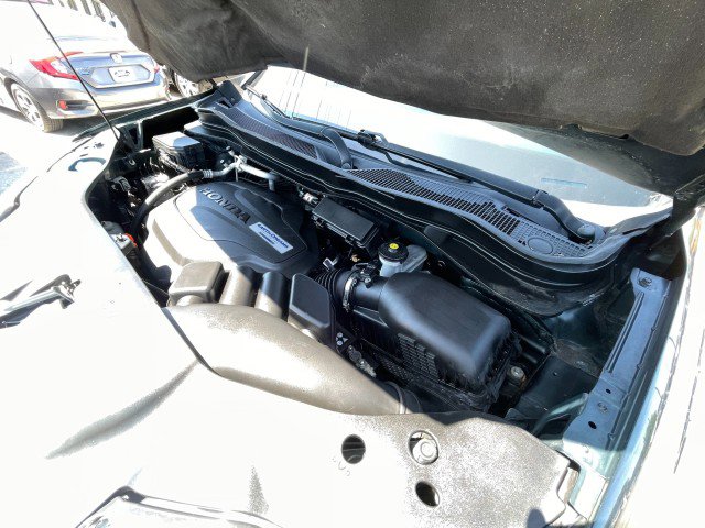 Used 2017 Honda Pilot Touring image 23