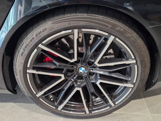 Used 2026 BMW M5 Touring AWD/4WD image 10