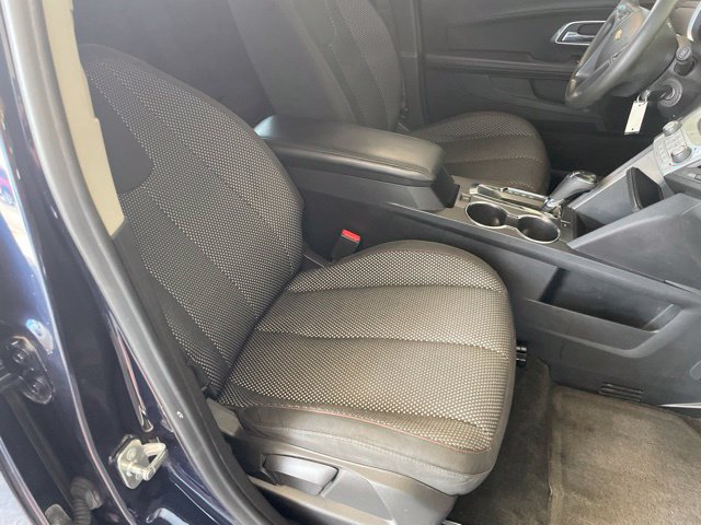 Used 2017 Chevrolet Equinox LS FWD image 38
