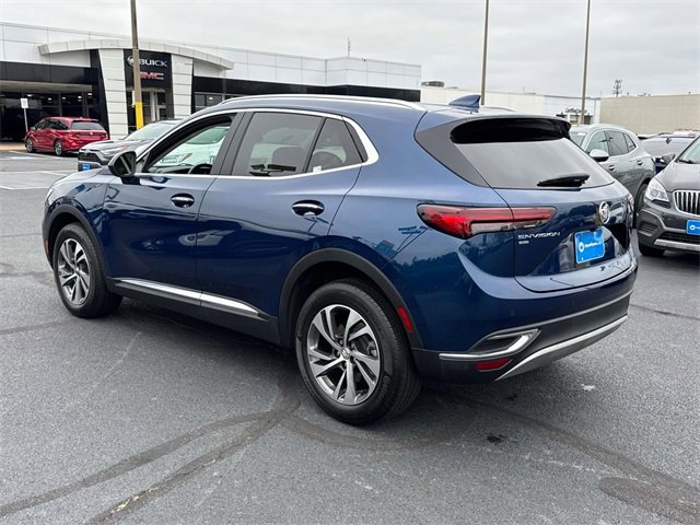 Used 2023 Buick Envision Essence image 3