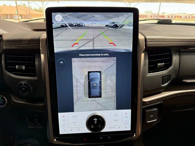 Used 2023 Ford Expedition King Ranch image 25