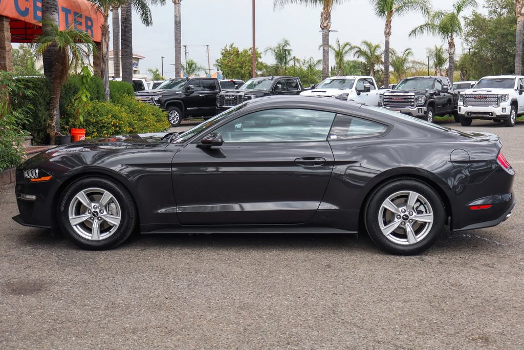 Used 2023 Ford Mustang Coupe RWD image 5