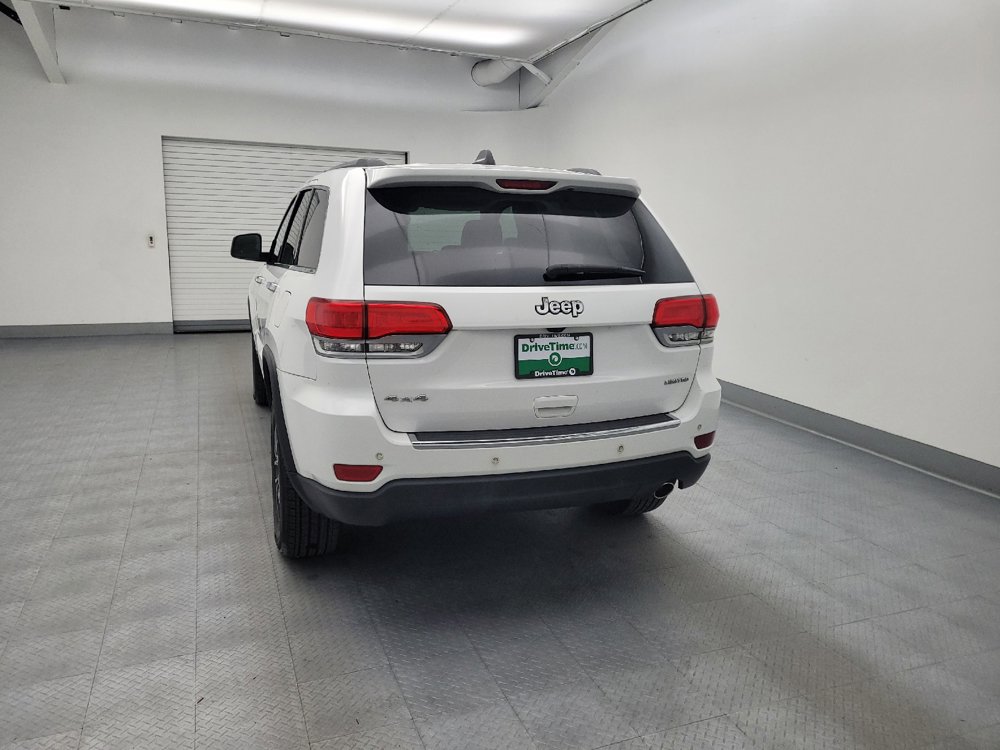 Used 2017 Jeep Grand Cherokee Limited AWD/4WD image 6