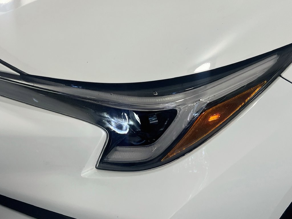 Used 2026 Toyota Corolla SE w/ SE Package FWD image 9