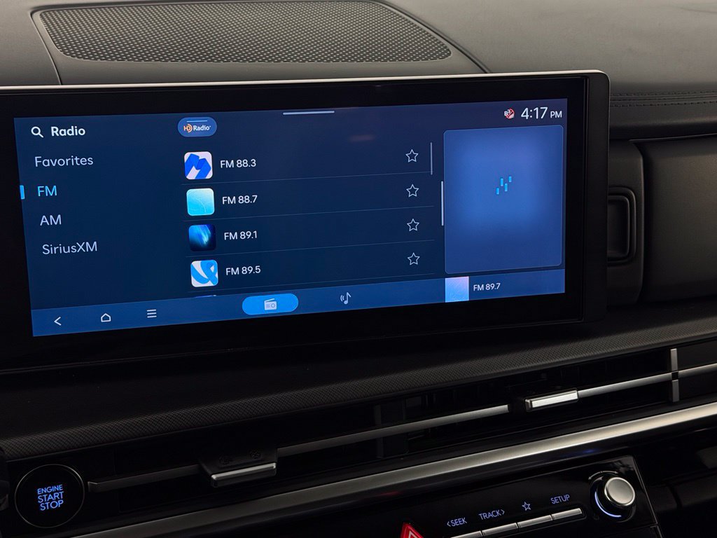 Used 2026 Hyundai Santa Fe SEL FWD image 18
