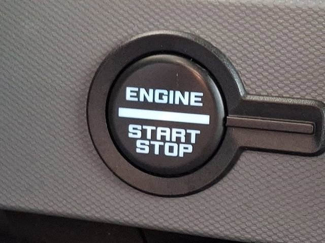 Used 2021 Ford Bronco Black Diamond image 23