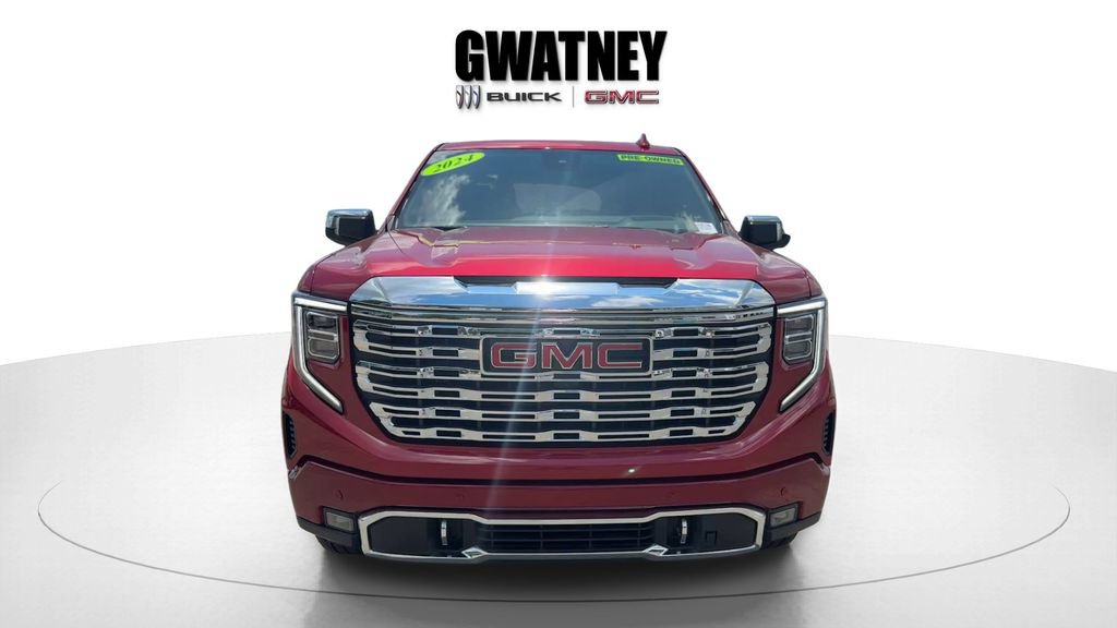 Used 2024 GMC Sierra 1500 Denali w/ Denali Reserve Package AWD/4WD image 8