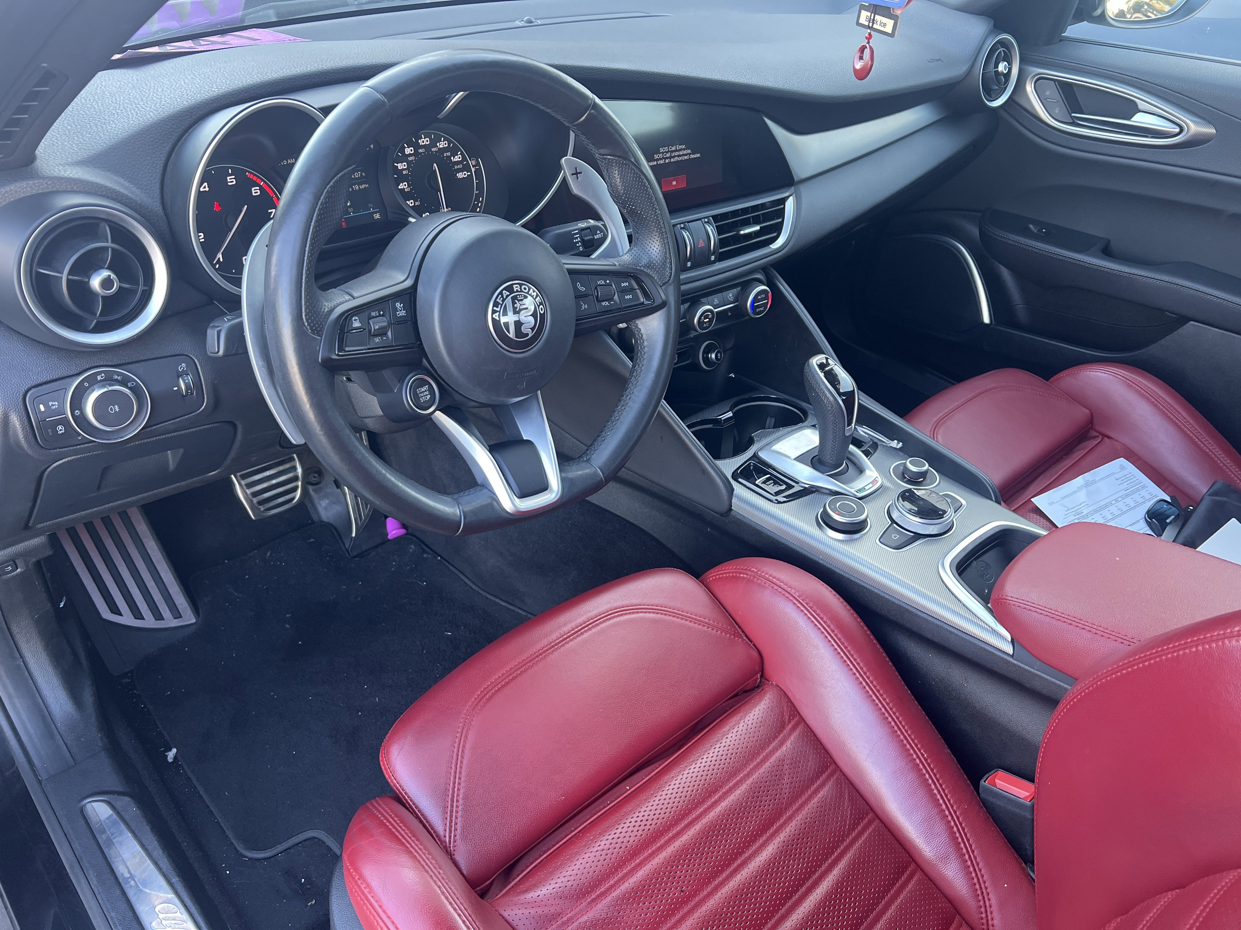 Used 2022 Alfa Romeo Giulia Veloce image 6