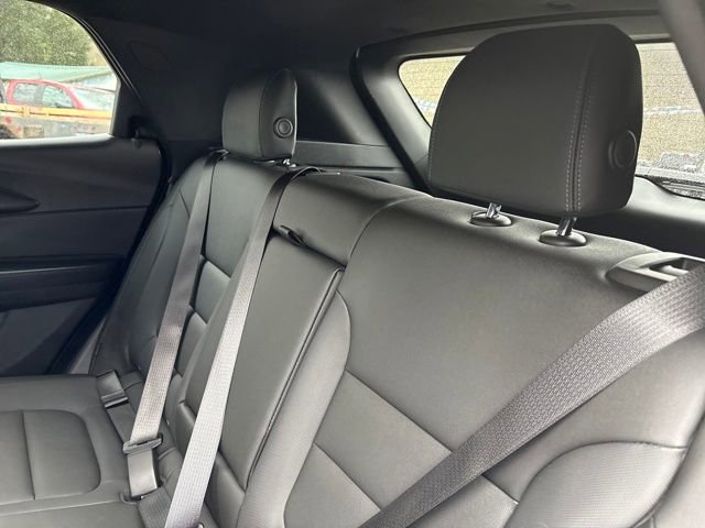 Used 2025 Chevrolet TrailBlazer ACTIV w/ Convenience Package image 26