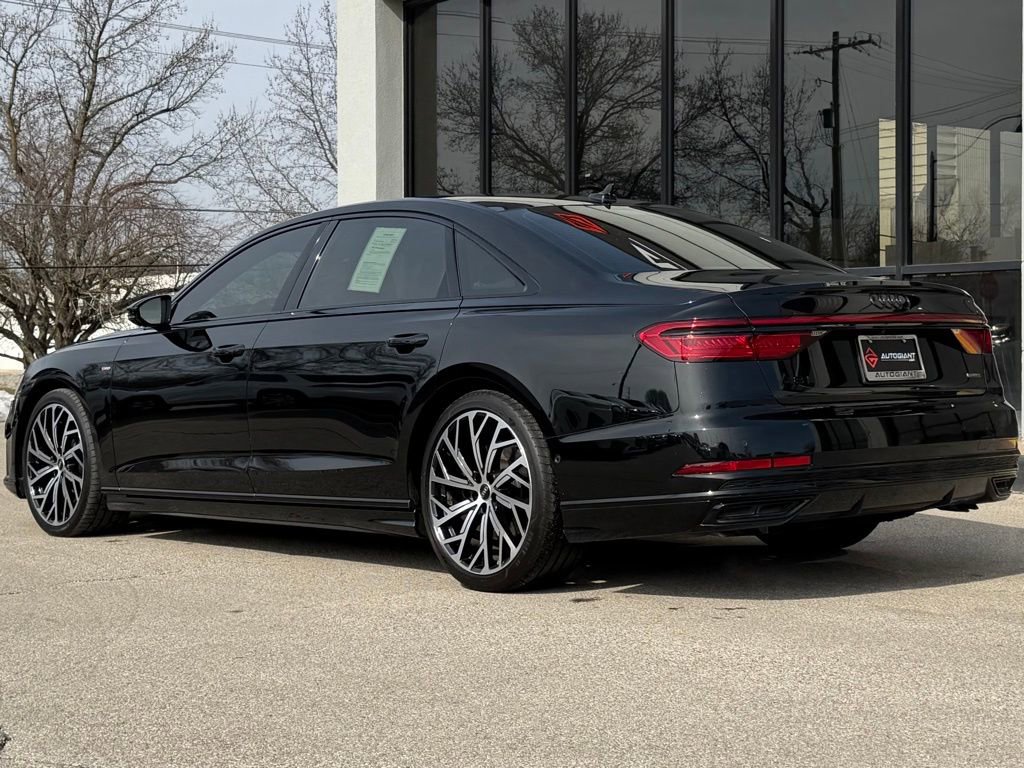 Used 2021 Audi A8 L 4.0T w/ Executive Plus Package image 9