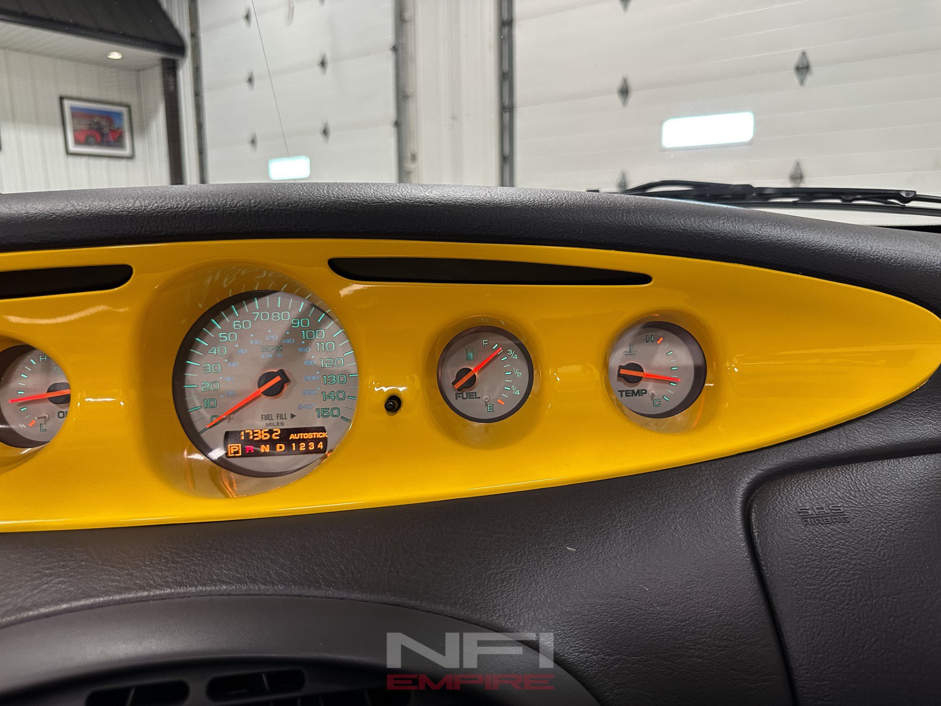 Used 1999 Plymouth Prowler RWD image 37