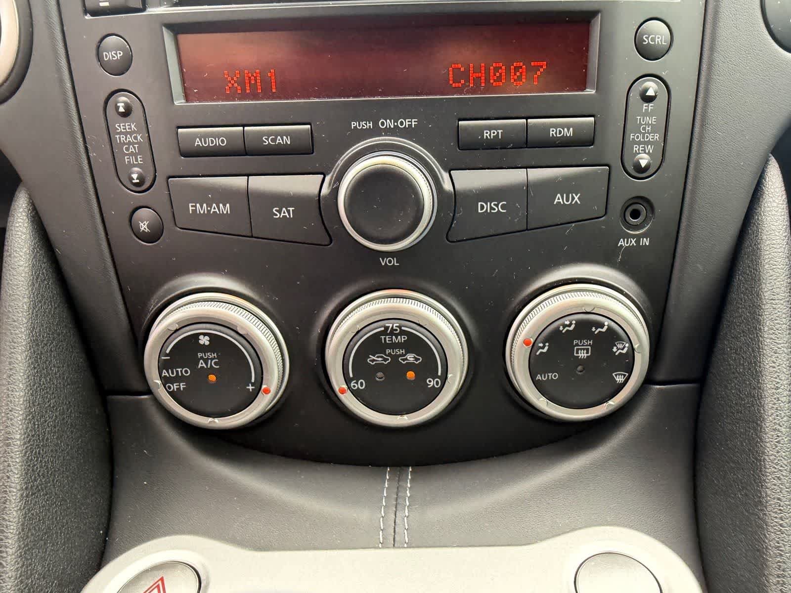 Used 2009 Nissan 370Z Touring w/ Sport Pkg RWD image 24