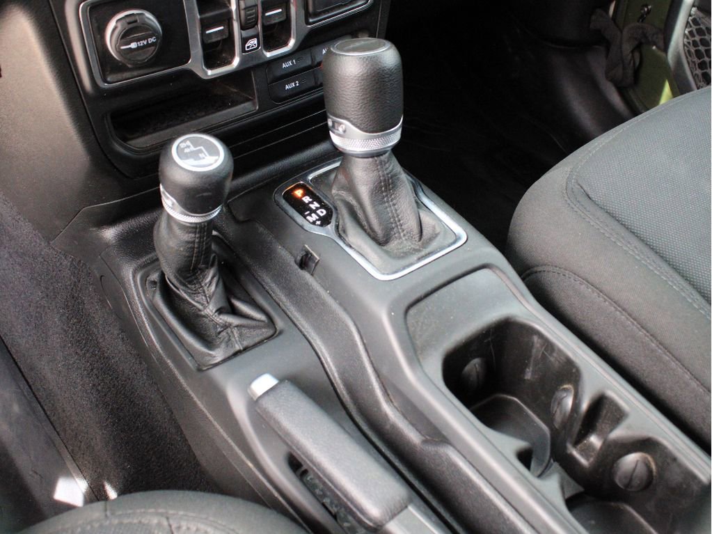 Used 2021 Jeep Gladiator Sport AWD/4WD image 22