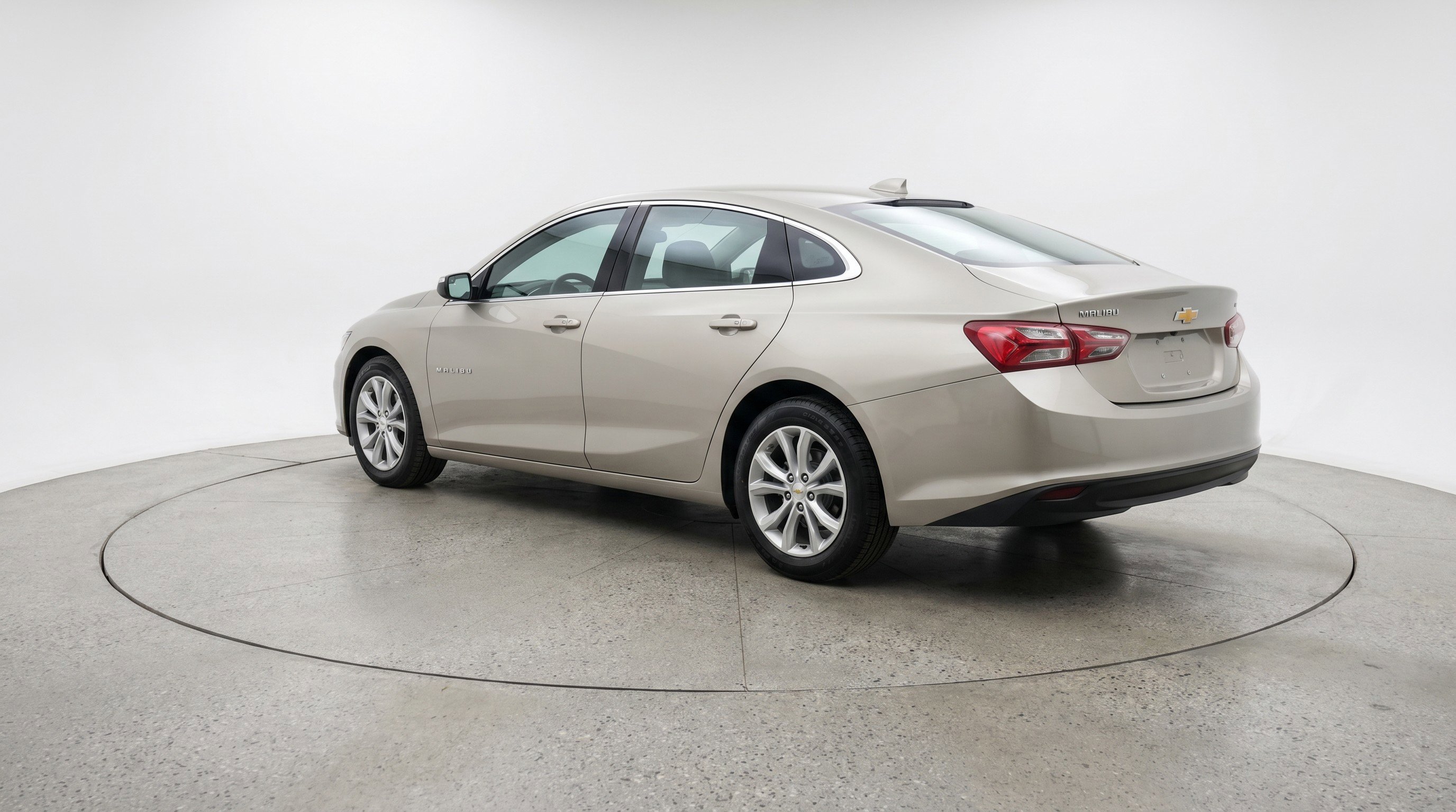 Used 2024 Chevrolet Malibu LT FWD image 6