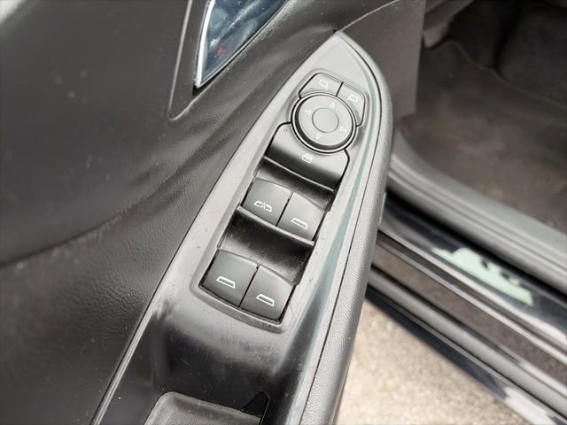 Used 2018 Chevrolet Volt Premier w/ Driver Confidence Package image 11