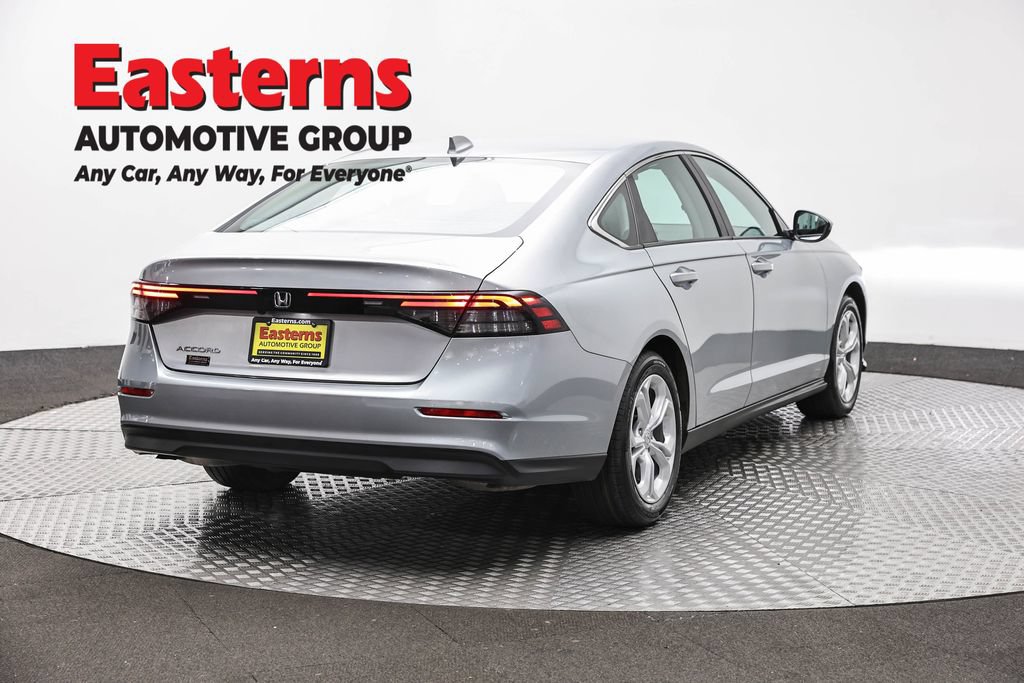 Used 2025 Honda Accord LX image 5