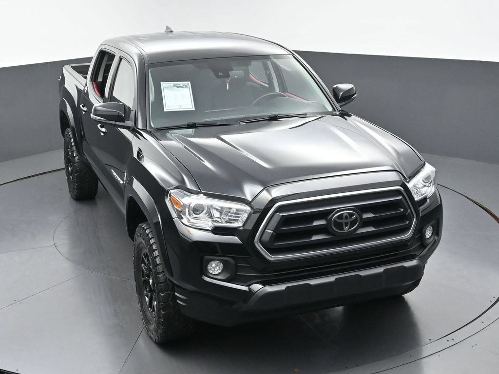 Used 2022 Toyota Tacoma SR5 w/ Technology Package RWD image 42
