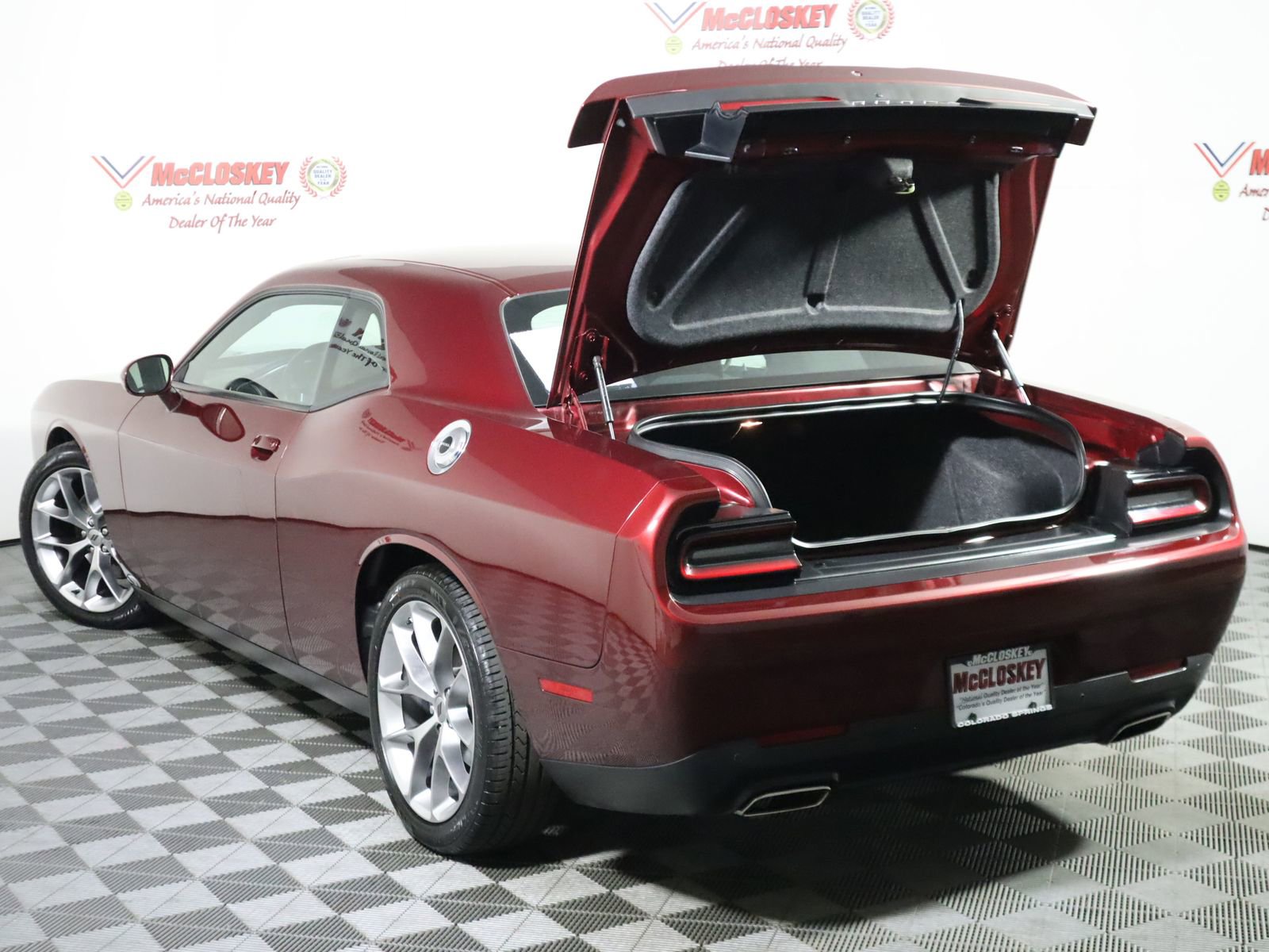 Used 2022 Dodge Challenger GT image 11