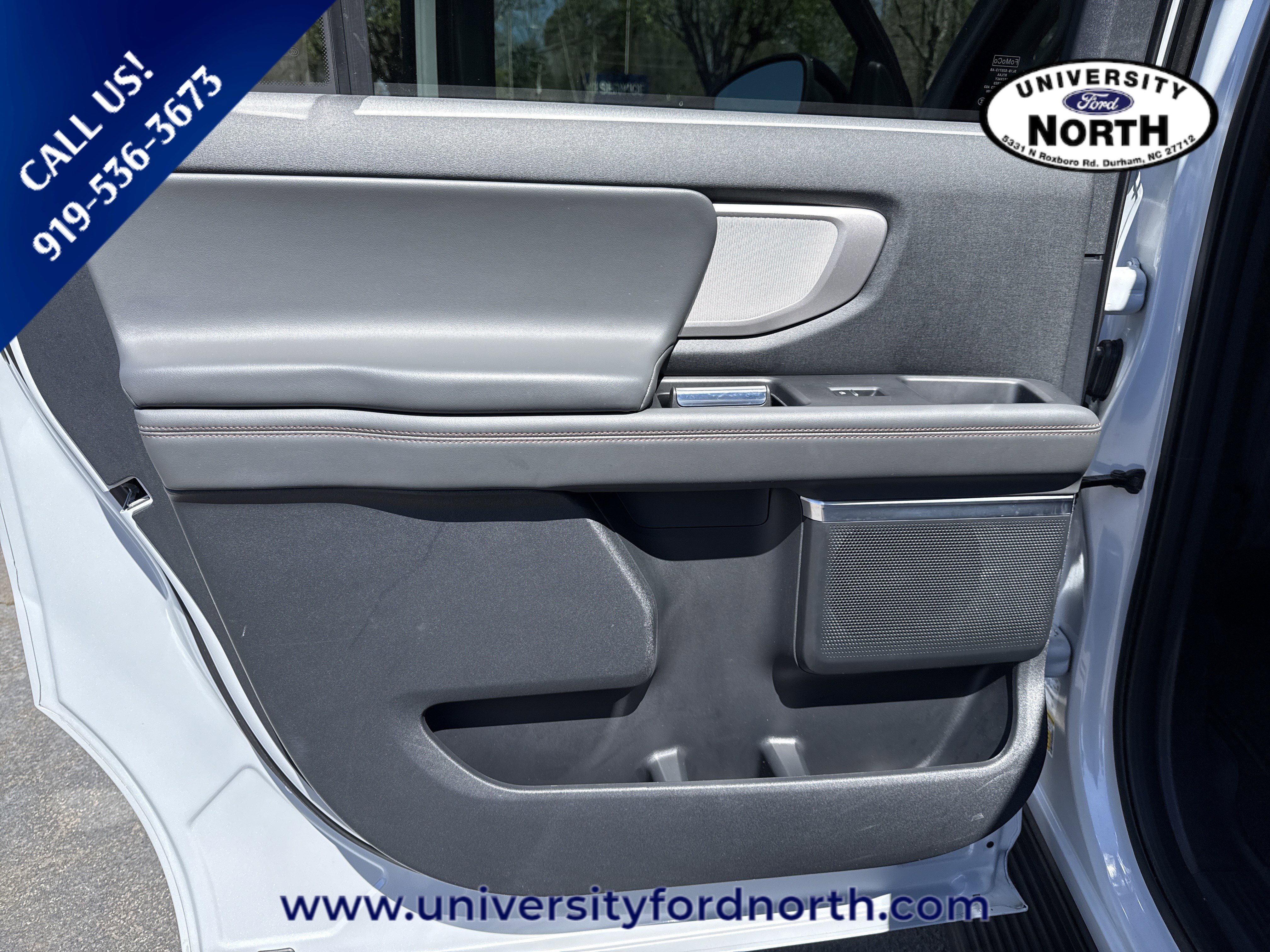 Used 2025 Ford Expedition Max Active image 35