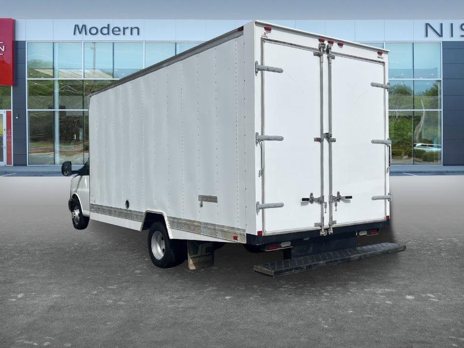 Used 2015 Chevrolet Express 3500 Extended image 7