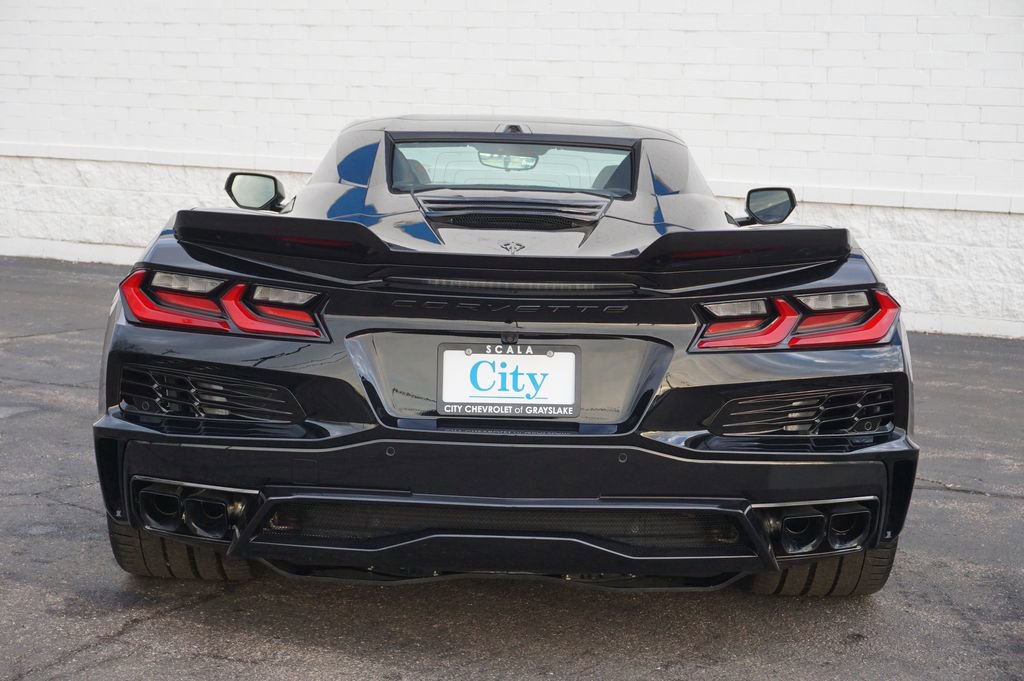 New 2025 Chevrolet Corvette E-Ray image 7